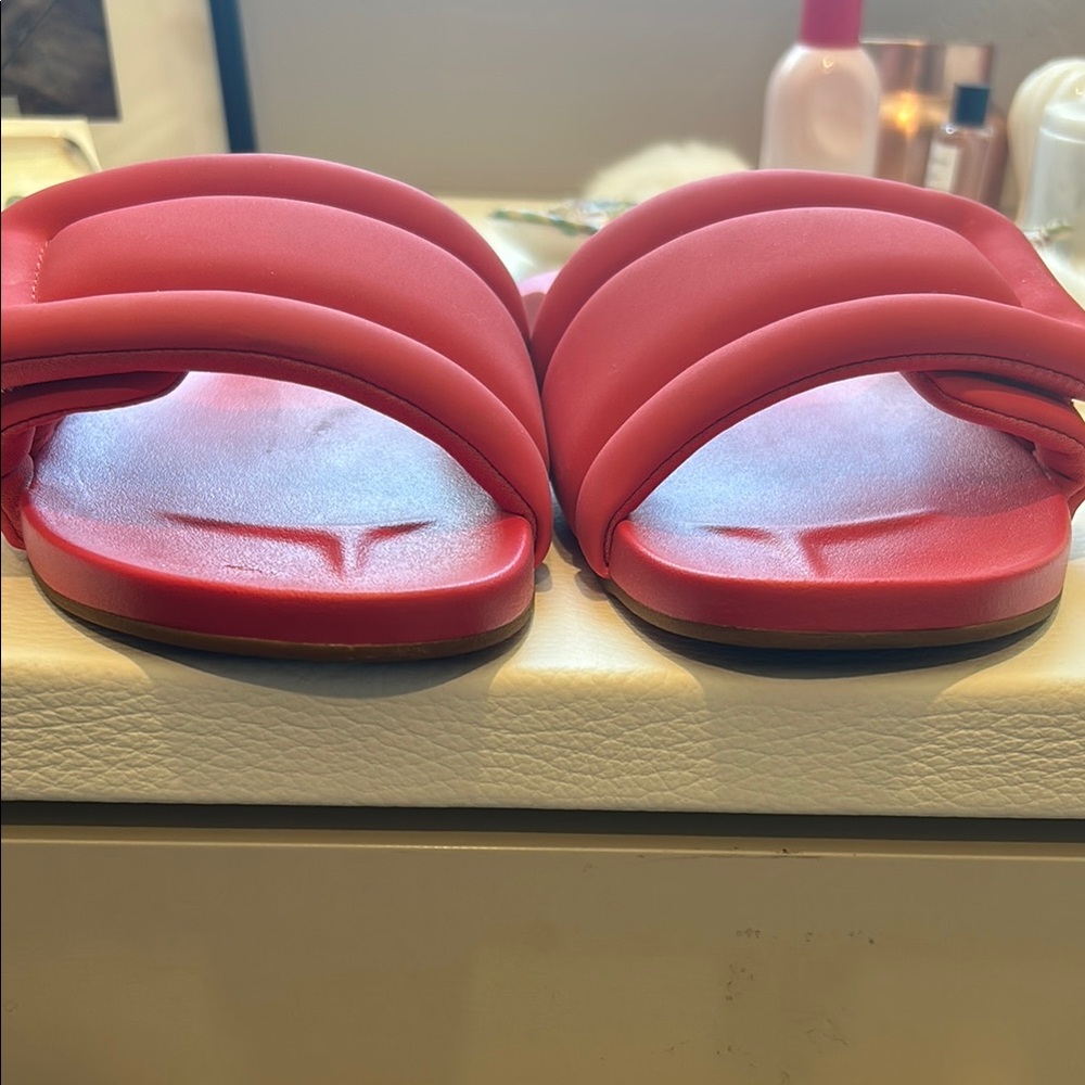 Women's OLUKAI slides - Picture 2 of 5